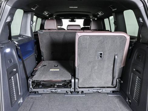 New 2025 Volkswagen ID. Buzz Pro S image 30