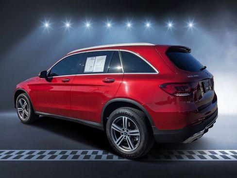 Used 2020 Mercedes-Benz GLC 300 4MATIC image 3