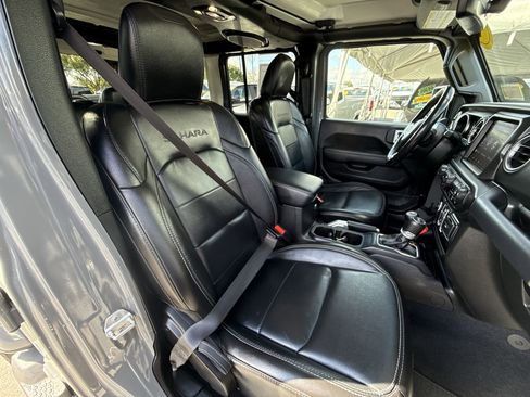 Used 2021 Jeep Wrangler Unlimited Sahara w/ Uconnect 4C Nav & Sound Group image 26