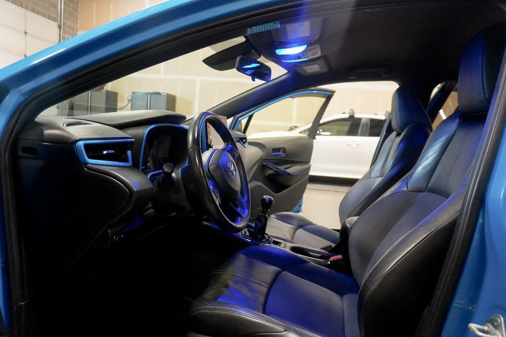 Used 2021 Toyota Corolla XSE FWD image 11