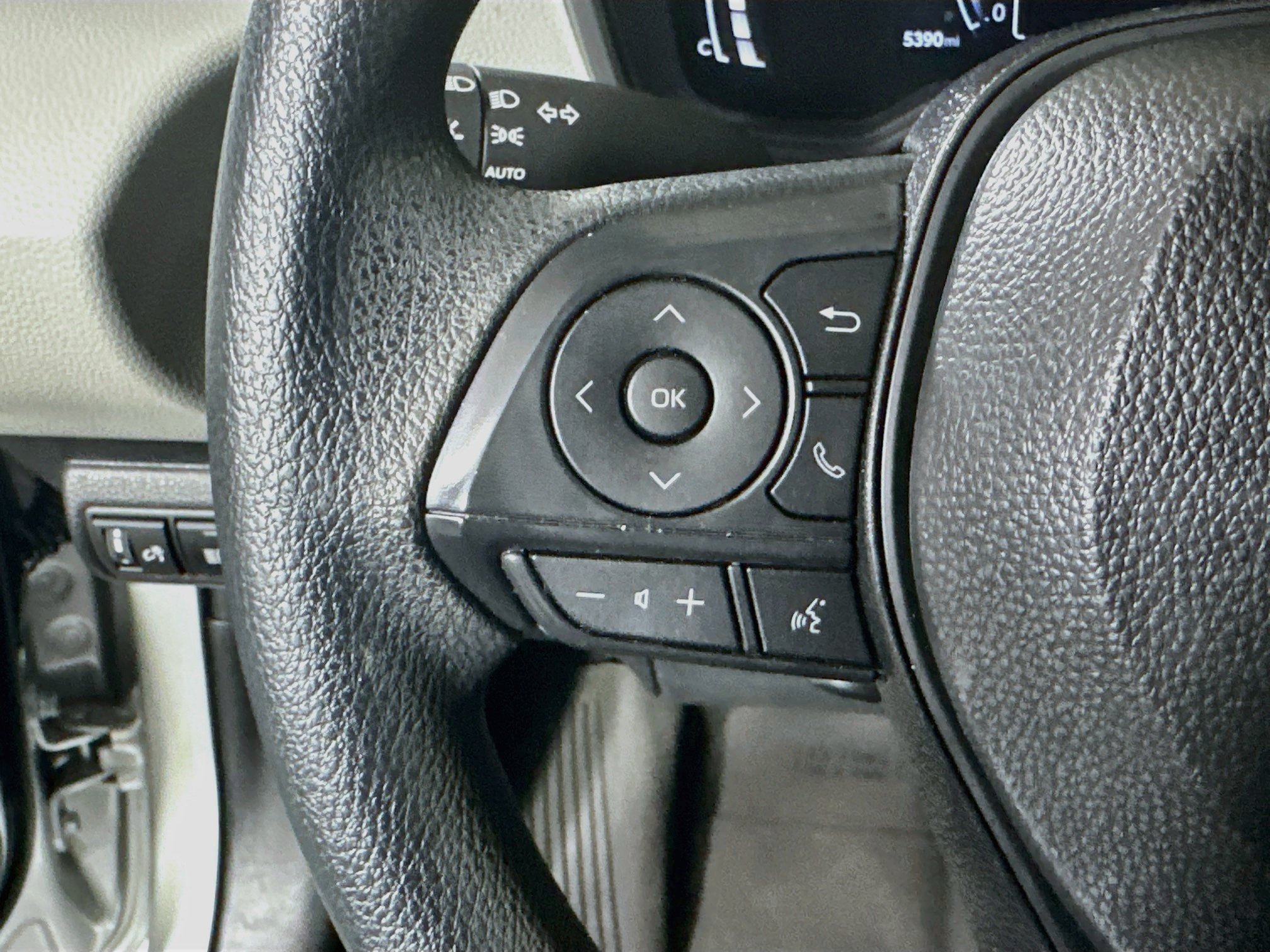 Certified 2026 Toyota Corolla LE FWD image 16