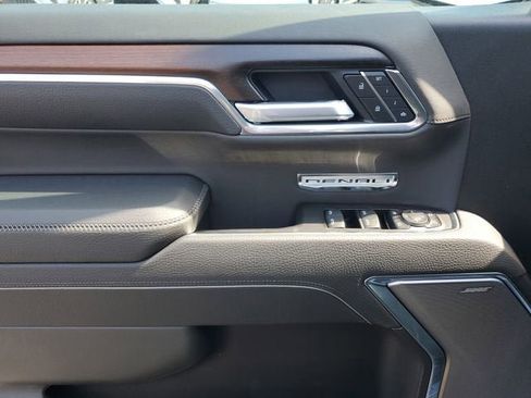 New 2026 GMC Sierra 1500 Denali w/ Denali Reserve Package AWD/4WD image 18