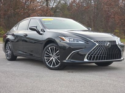 Certified 2023 Lexus ES 300h w/ Premium Package