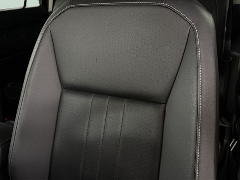Certified 2024 Volkswagen Tiguan SE AWD/4WD image 18