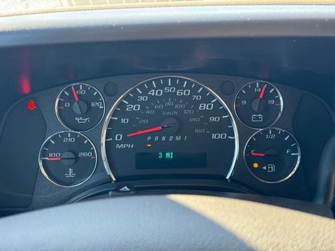 New 2025 Chevrolet Express 2500 image 18