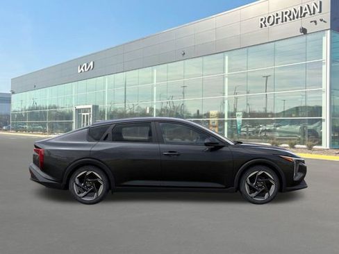 New 2025 Kia K4 EX image 7