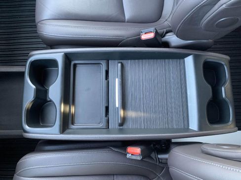 Certified 2024 Honda Odyssey EX-L image 29