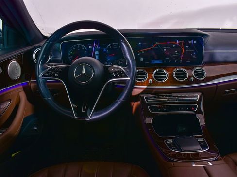 Certified 2023 Mercedes-Benz E 350 4MATIC Sedan image 21
