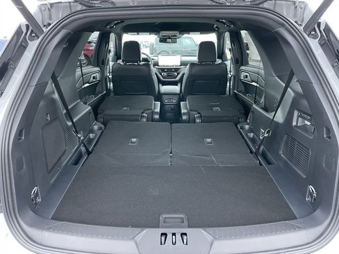 New 2026 Ford Explorer Tremor w/ Tremor Convenience Package image 36