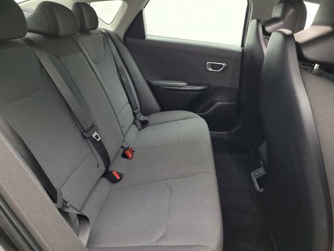 Used 2025 Kia K4 FWD image 19