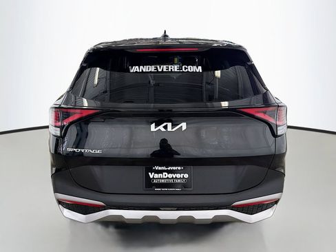 Used 2023 Kia Sportage EX FWD image 8