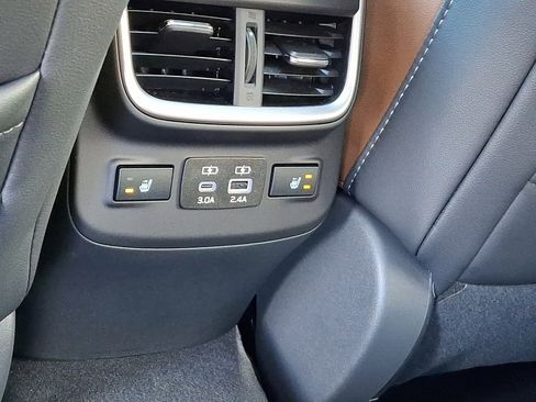 Certified 2025 Subaru Legacy Touring XT image 40