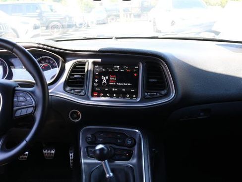 Used 2015 Dodge Challenger R/T w/ Quick Order Package 22B R/T RWD image 18