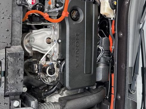 Used 2023 Honda CR-V Sport Touring image 12