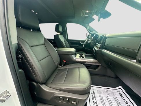 Used 2024 Chevrolet Silverado 2500 LTZ w/ LTZ Plus Package image 28