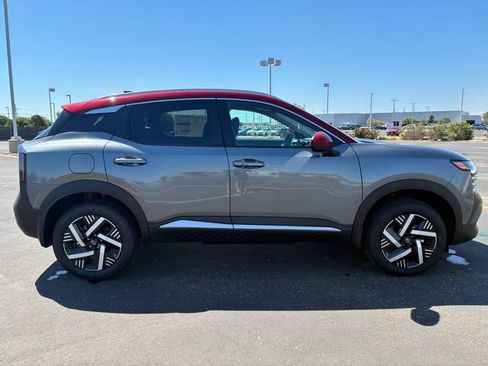 New 2026 Nissan Kicks SV w/ SV Premium Package FWD image 7