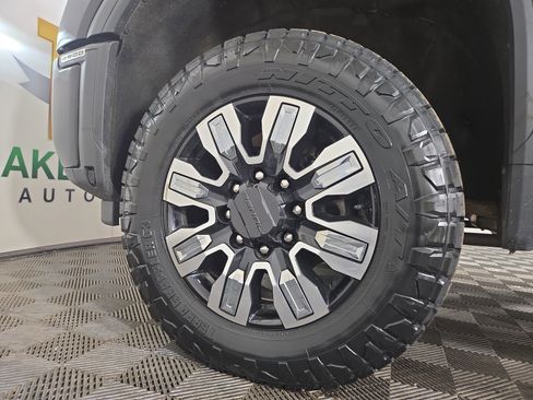 Used 2024 GMC Sierra 2500 Denali w/ Technology Package image 36