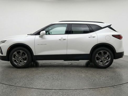 Used 2025 Chevrolet Blazer LT image 5