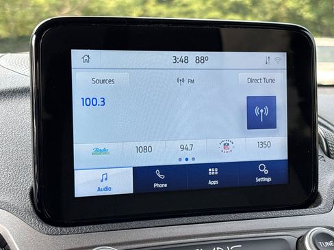 Used 2022 Ford Transit Connect XLT FWD image 24