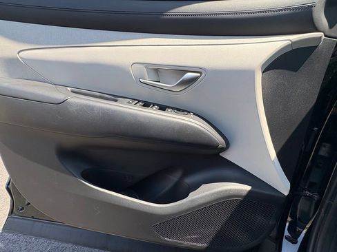 Certified 2025 Hyundai Tucson SEL AWD/4WD image 12