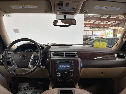 Used 2014 GMC Yukon XL Denali AWD/4WD image 18