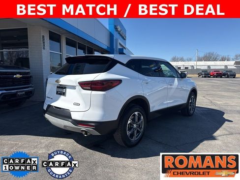 Used 2025 Chevrolet Blazer LT image 4