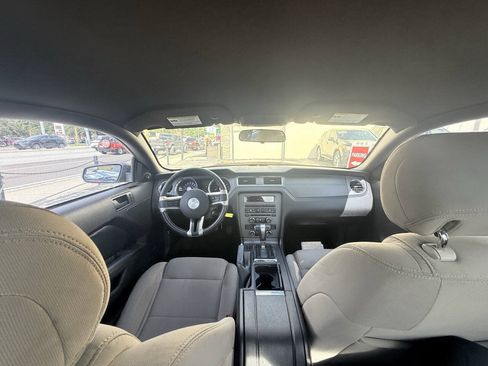 Used 2012 Ford Mustang Coupe RWD image 16