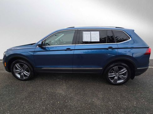 Used 2020 Volkswagen Tiguan SEL AWD/4WD image 6