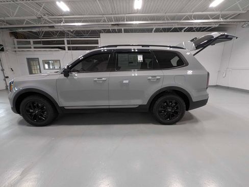 Used 2023 Kia Telluride SX Prestige X-Pro AWD/4WD image 12