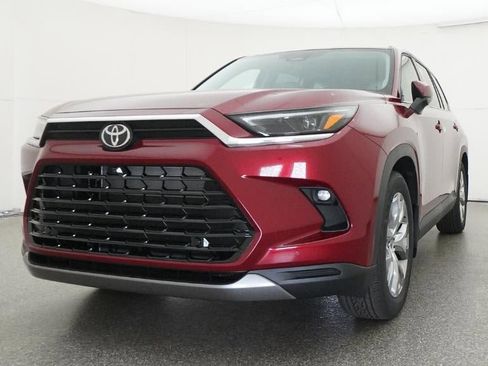 New 2026 Toyota Grand Highlander Limited AWD/4WD image 32