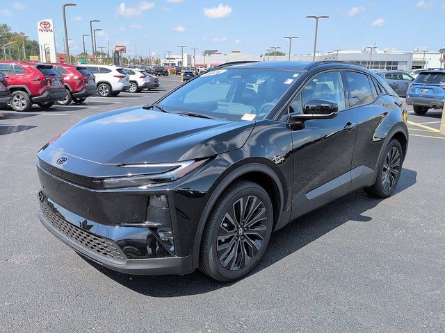 Used 2026 Toyota C-HR AWD/4WD image 3