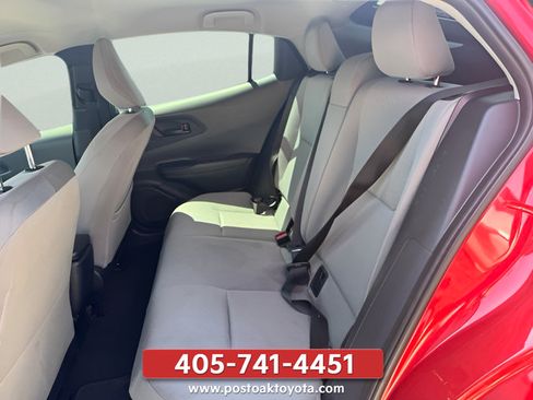 Used 2026 Toyota Prius LE FWD image 25