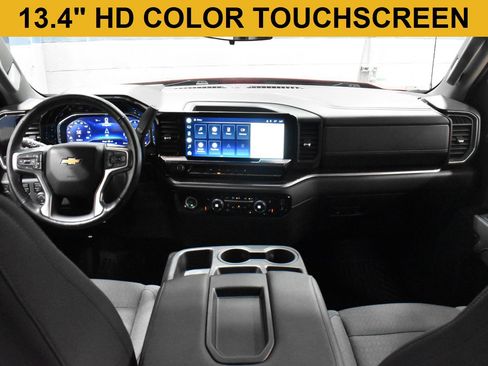 Used 2022 Chevrolet Silverado 1500 LT AWD/4WD image 2