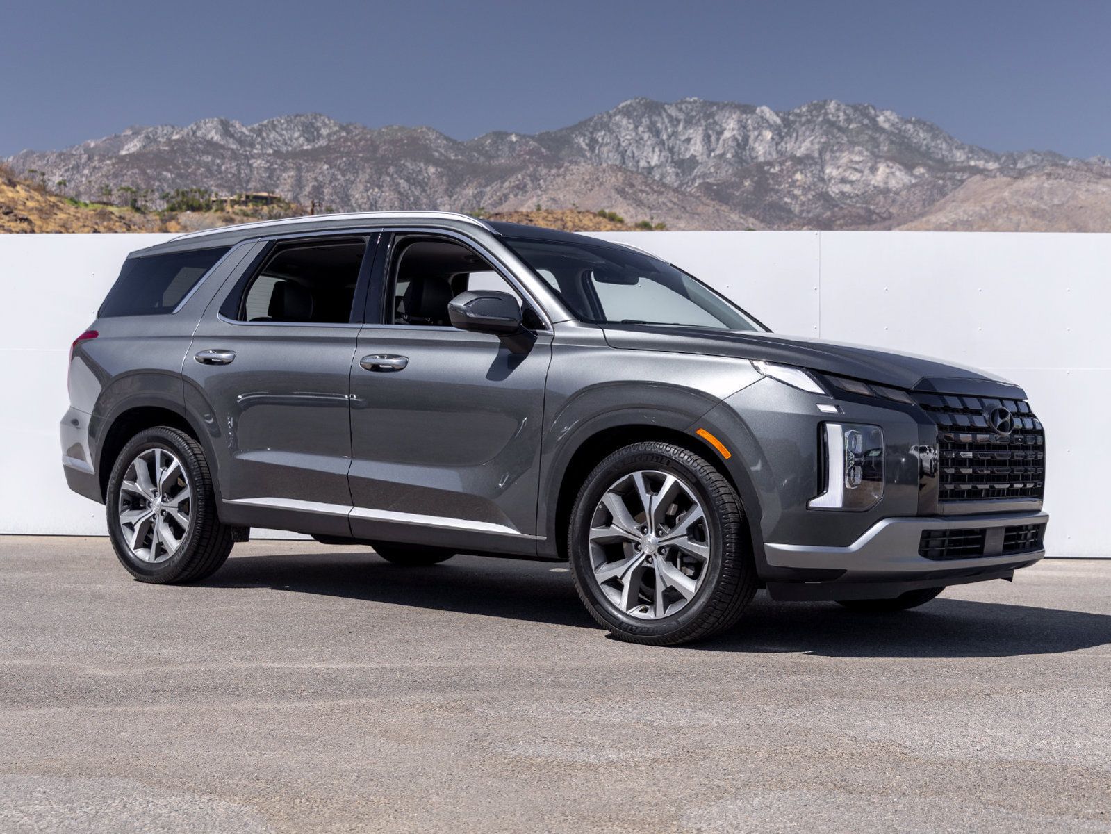Used 2024 Hyundai Palisade SEL FWD image 8
