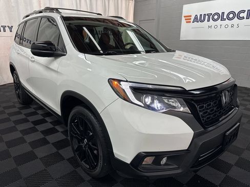 Used 2021 Honda Passport Sport image 3