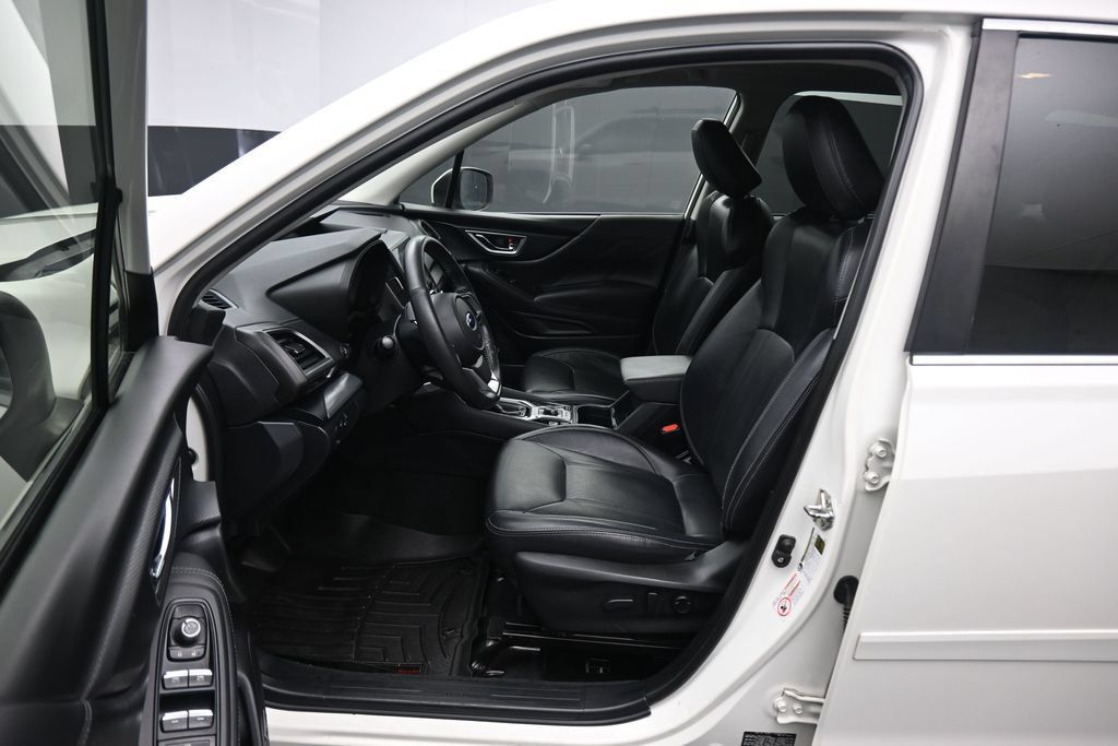 Used 2019 Subaru Forester Limited AWD/4WD image 12