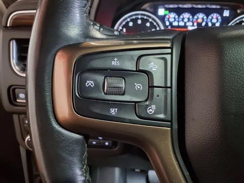 Used 2021 Chevrolet Suburban High Country AWD/4WD image 31