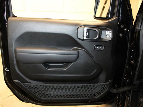 New 2026 Jeep Wrangler Sport S image 22