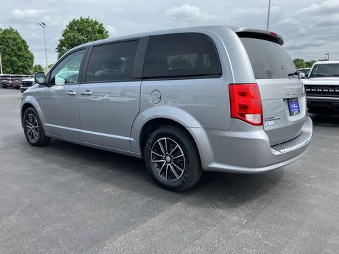 Used 2019 Dodge Grand Caravan GT w/ Safety Sphere Group FWD image 4