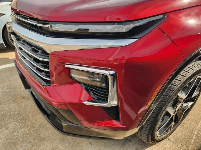Used 2026 Chevrolet Traverse High Country w/ LPO, Floor Liner Package FWD image 8