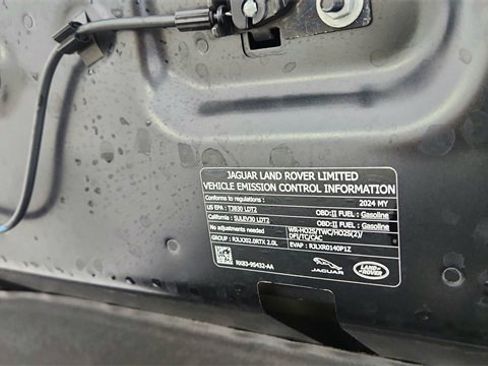 Used 2024 Land Rover Range Rover Velar Dynamic SE image 65