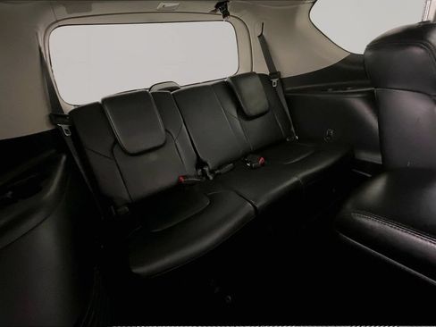 Used 2024 Nissan Armada SL w/ Captain's Chairs Package AWD/4WD image 23