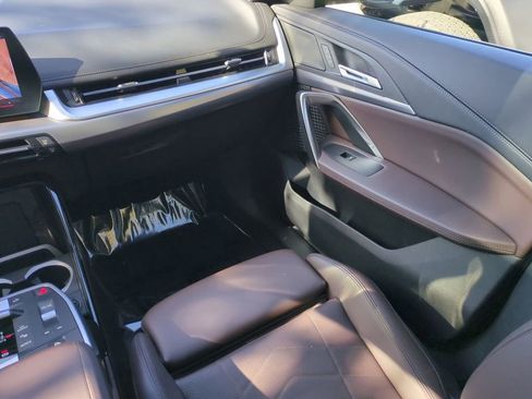 Used 2025 BMW X1 xDrive28i image 16