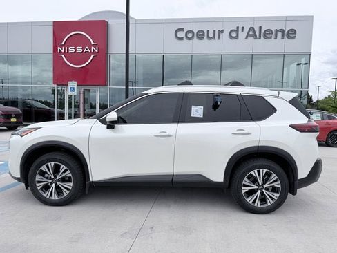 Certified 2023 Nissan Rogue SV w/ SV Premium B Package AWD/4WD image 2