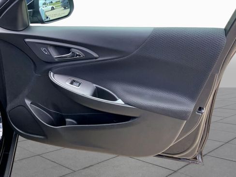 Used 2025 Chevrolet Malibu RS FWD image 23
