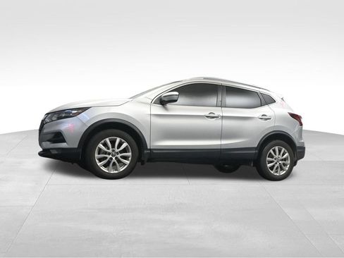 Used 2022 Nissan Rogue Sport SV w/ Technology Package FWD image 11