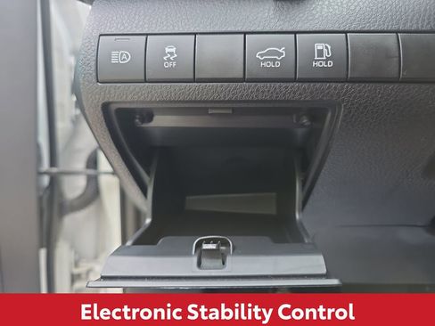 Used 2023 Toyota Camry SE FWD image 22