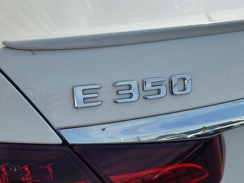 Used 2022 Mercedes-Benz E 350 4MATIC Sedan image 30