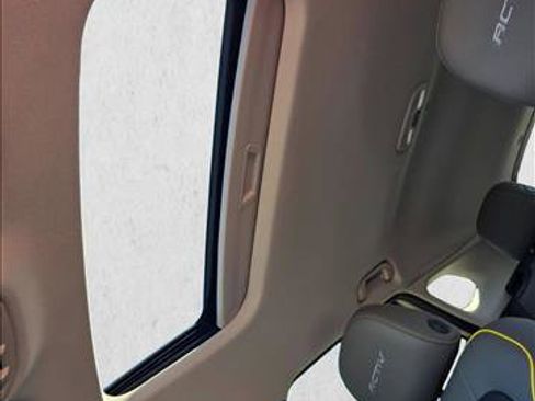 New 2026 Chevrolet Trax ACTIV w/ Sunroof Package image 14