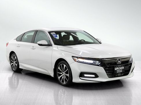 Used 2020 Honda Accord Sport image 7
